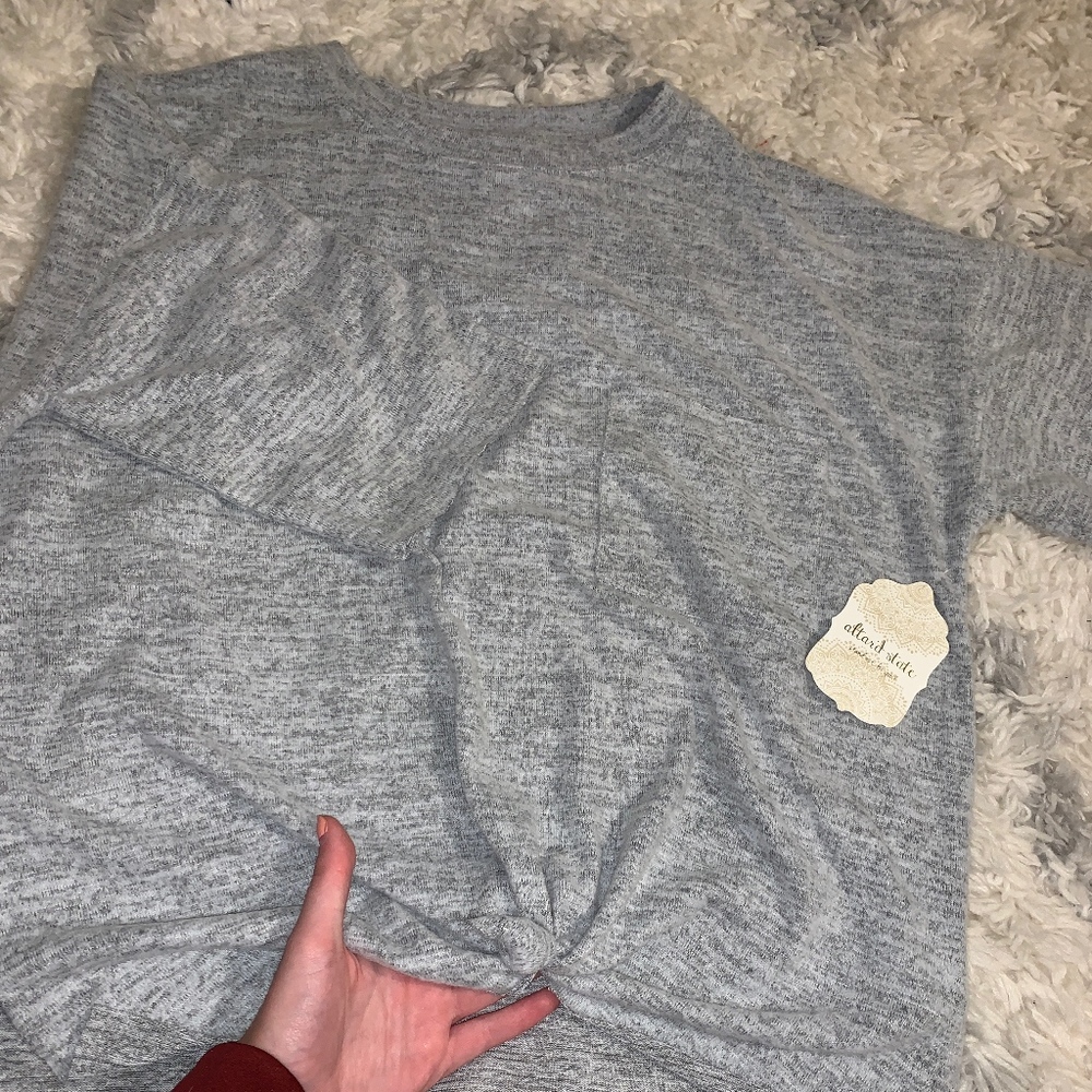 T-shirt - Picture 2 of 2
